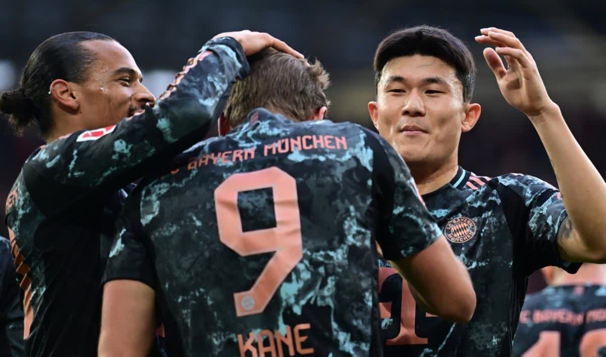 杏彩体育官方登录入口-弗赖堡新赛季开门红，稳健发挥在德国联赛中稳步前行的简单介绍