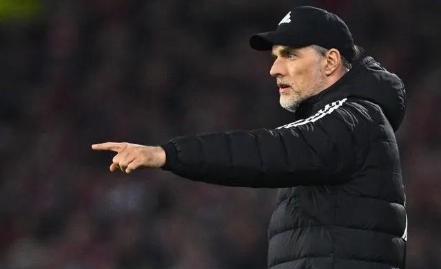 拜仁慕尼黑连续挫败,形势堪忧 拜仁慕尼黑连续挫败,形势堪忧