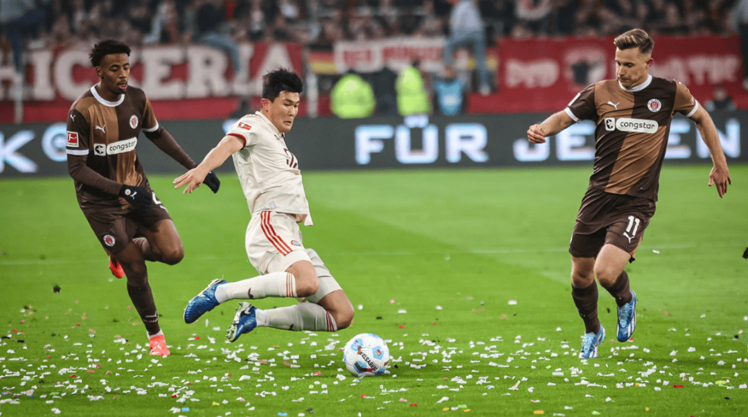 韩国队在国际赛事中表现稳健 韩国队在国际赛事中表现稳健