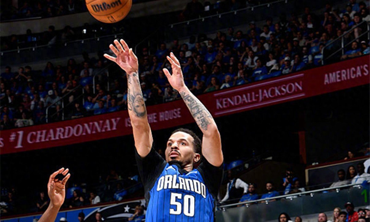 杏彩体育下载-安徽主场取胜，重返季后赛抢位赛的简单介绍