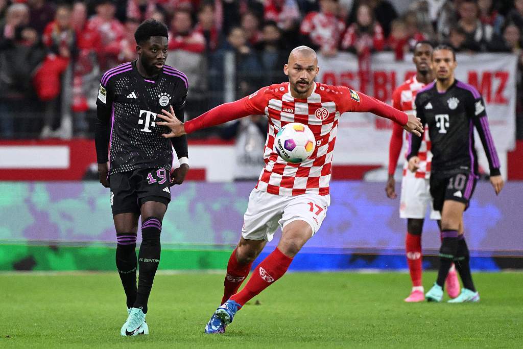 杏彩体育网页版入口-卡利亚里客场压制热那亚，挺进积分榜前八的简单介绍