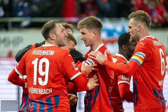 柏林联合士气不振,备战下一场 柏林联合士气不振,备战下一场