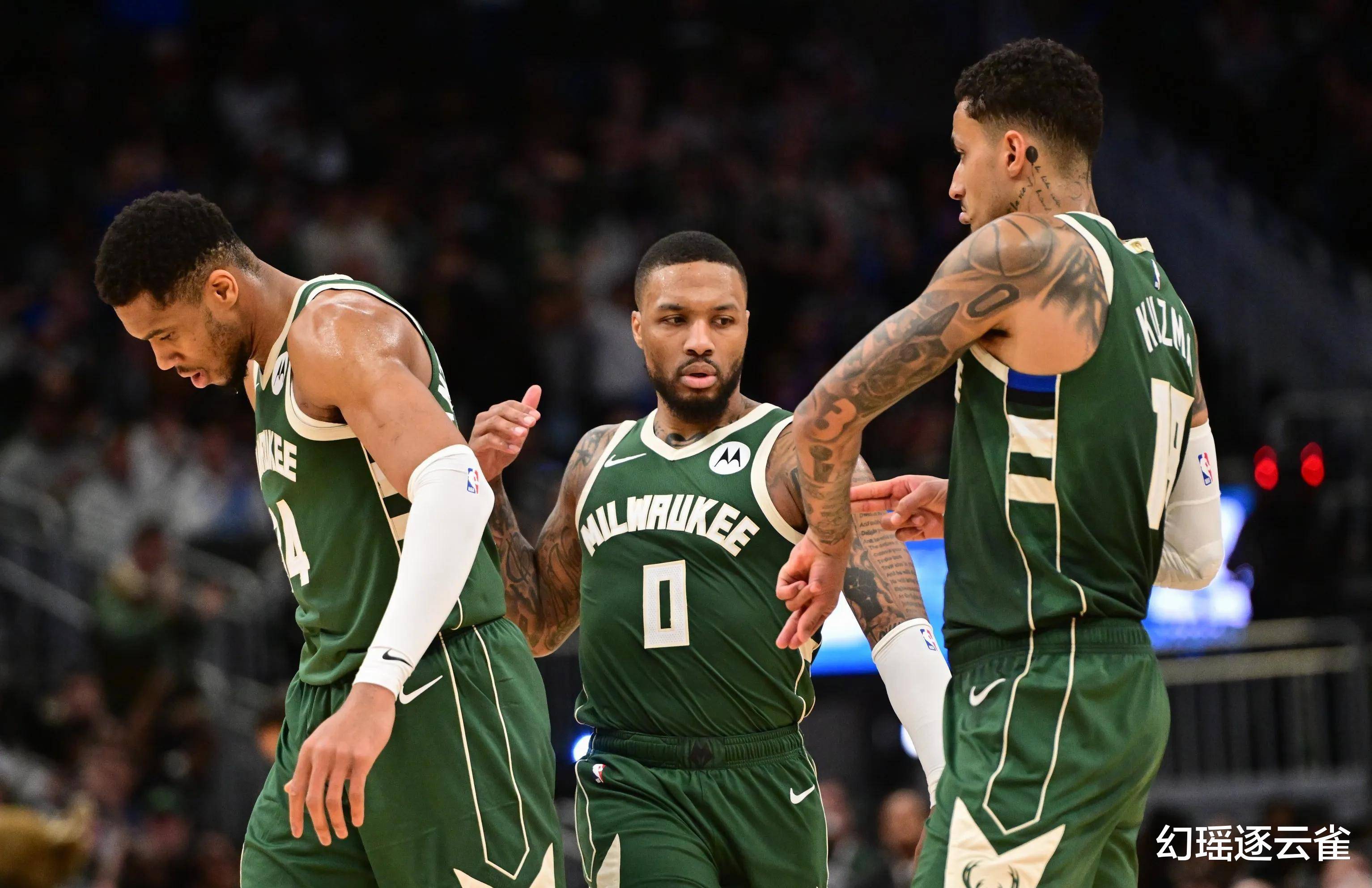 杏彩体育app-雄鹿主场大胜，引发球迷欢呼的简单介绍