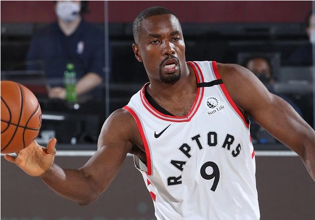 篮网球员丹尼尔斯被爆爱上伊巴卡